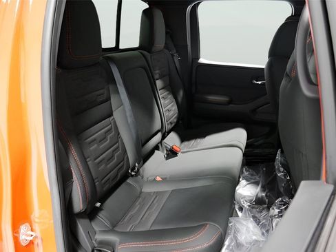 New 2025 Nissan Frontier PRO-4X image 16