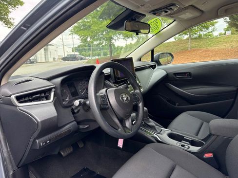 Used 2023 Toyota Corolla LE FWD image 20