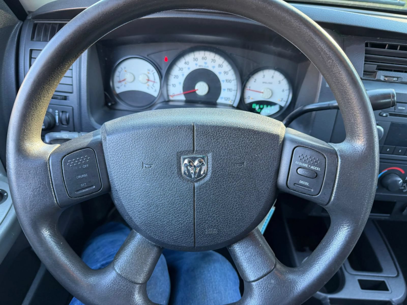 Used 2011 Dodge Dakota Big Horn AWD/4WD image 13