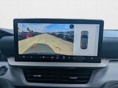 New 2025 Ford Explorer Active image 13