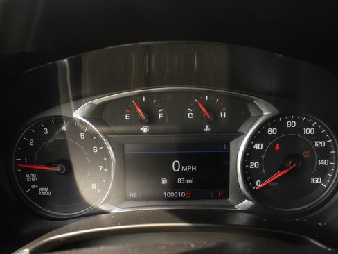 Used 2021 Chevrolet Equinox Premier FWD image 27