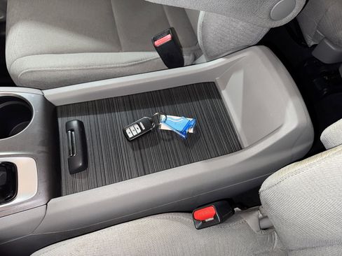 Used 2017 Honda Pilot LX image 29