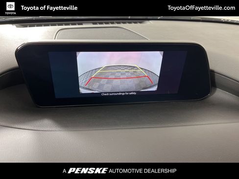 Used 2023 MAZDA MAZDA3 s image 29