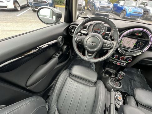 Used 2020 MINI Cooper S image 4