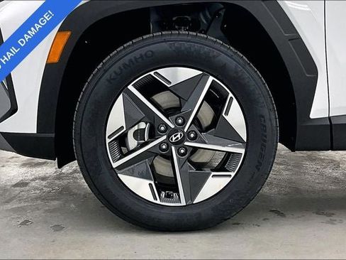 Used 2025 Hyundai Tucson SEL AWD/4WD image 14