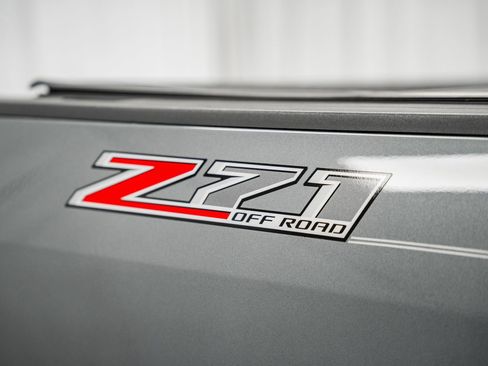 Used 2018 Chevrolet Colorado Z71 image 15