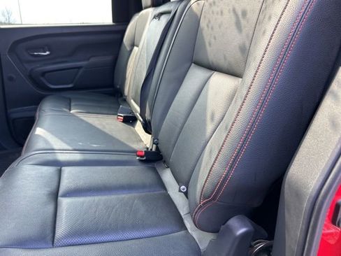 Used 2021 Nissan Titan PRO-4X w/ Pro-4x Convenience Package image 11