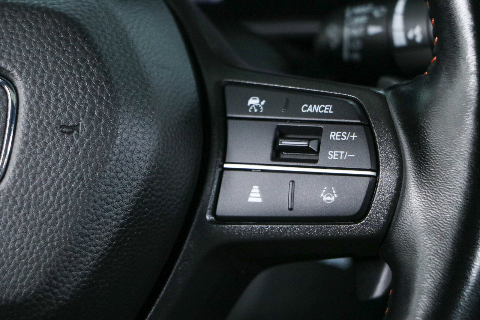 Used 2025 Honda CR-V Sport image 14