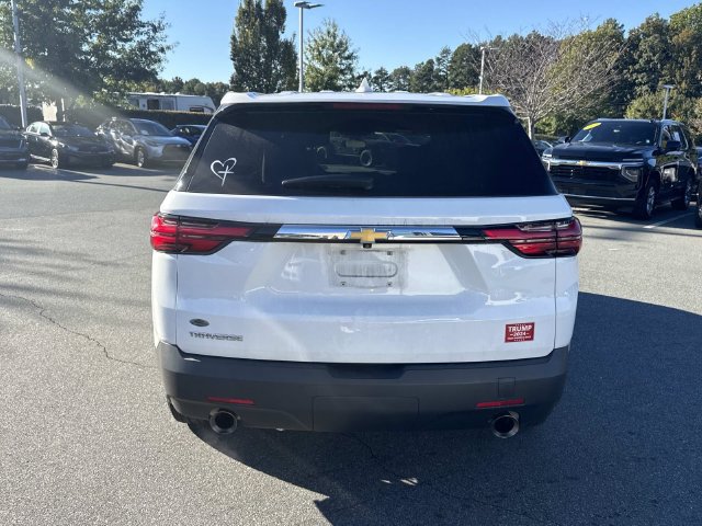 Used 2023 Chevrolet Traverse LS FWD image 7