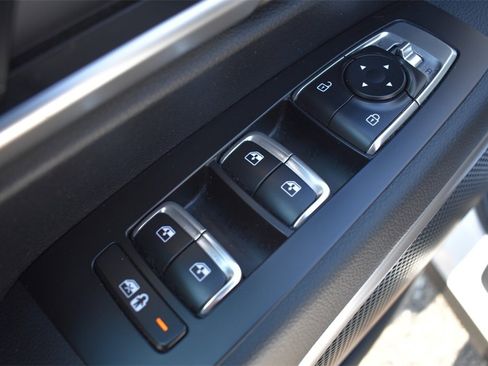 Used 2022 Kia Telluride LX image 21