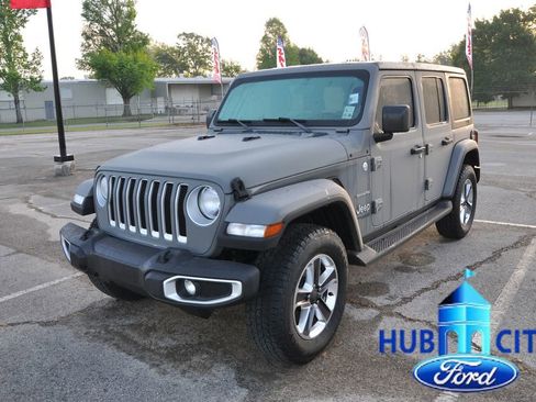 Used 2021 Jeep Wrangler Unlimited Sahara AWD/4WD image 1