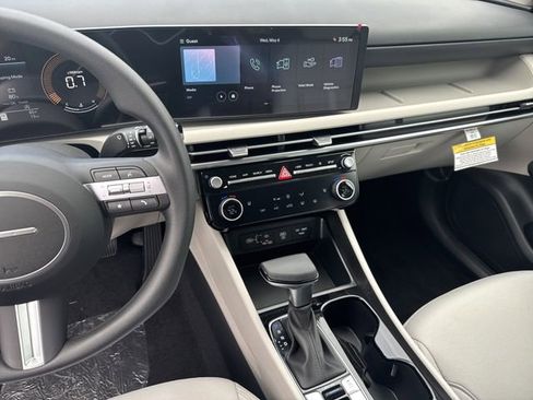 New 2026 Hyundai Tucson SEL FWD image 28