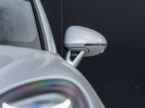 Used 2026 Porsche Macan image 19