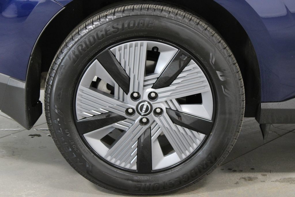 Used 2025 Nissan Murano SL w/ Cargo Package AWD/4WD image 16