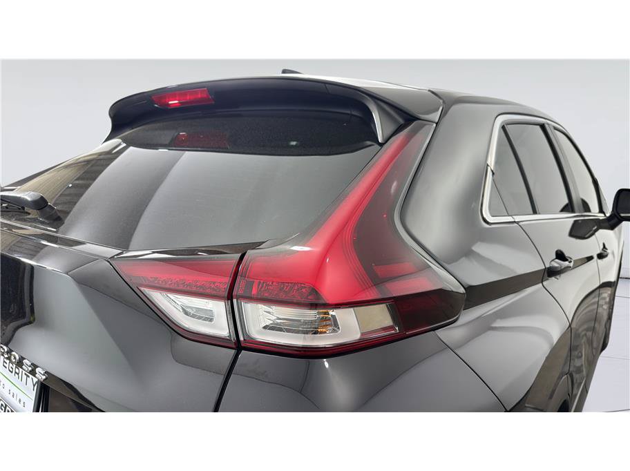 Used 2022 Mitsubishi Eclipse Cross SE FWD image 38