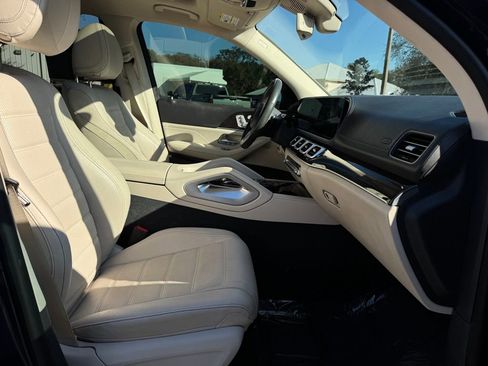 Used 2020 Mercedes-Benz GLS 580 4MATIC image 28