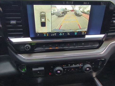 Used 2022 Chevrolet Silverado 1500 High Country w/ High Country Premium Package image 11