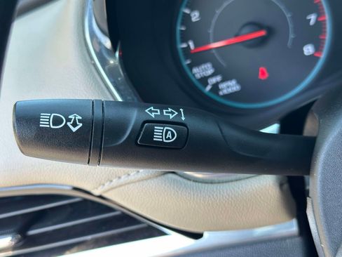 Used 2023 Chevrolet Traverse LS w/ Safety Package FWD image 17