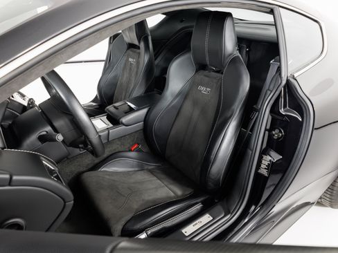 Used 2009 Aston Martin DBS Coupe RWD image 15