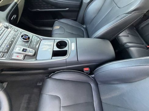 Used 2022 Hyundai Santa Fe SEL w/ Convenience + Premium Package AWD/4WD image 18