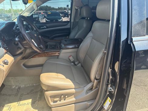Used 2015 Chevrolet Tahoe LTZ RWD image 12