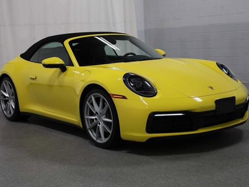 Certified 2022 Porsche 911 Carrera image 13