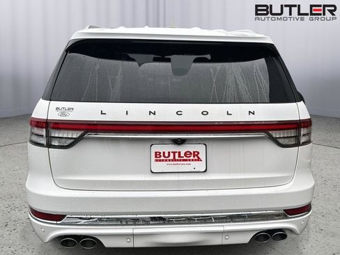 Used 2023 Lincoln Aviator Black Label Grand Touring w/ Class IV Trailer Tow Package image 4