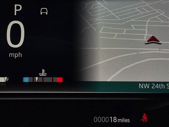 New 2027 Land Rover Range Rover Long Wheelbase SE AWD/4WD image 10