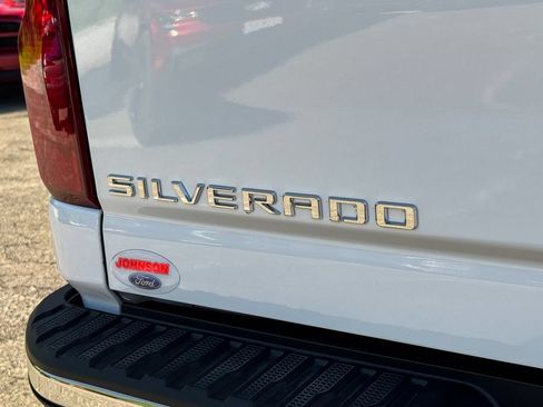 Used 2024 Chevrolet Silverado 2500 LT AWD/4WD image 20