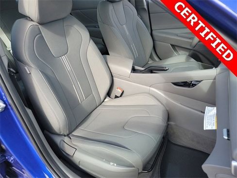 Certified 2025 Hyundai Elantra Sport image 16