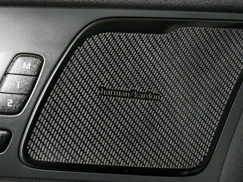 Used 2022 Volvo XC60 B5 Inscription w/ Advanced Package image 8