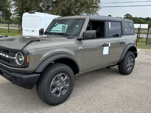 New 2026 Ford Bronco Big Bend AWD/4WD image 5