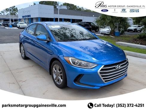 Used 2018 Hyundai Elantra SEL FWD image 1