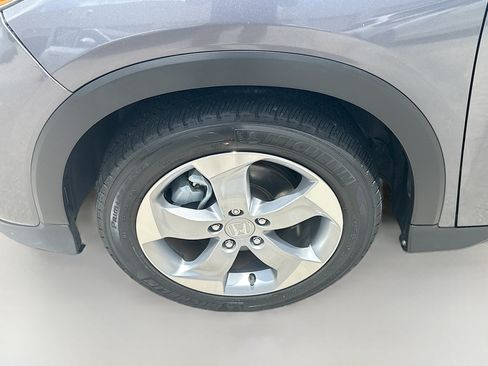 Used 2021 Honda HR-V LX image 35