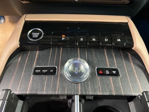 New 2026 Lincoln Navigator Black Label AWD/4WD image 16