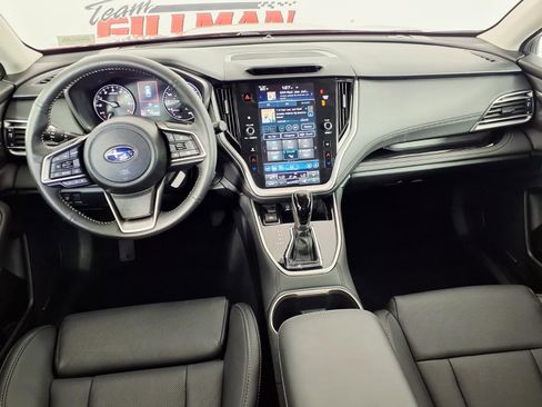 Used 2025 Subaru Outback Limited image 11