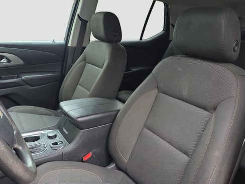 Used 2020 Chevrolet Traverse LS FWD image 7