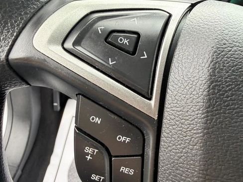 Used 2019 Ford Fusion SE image 19