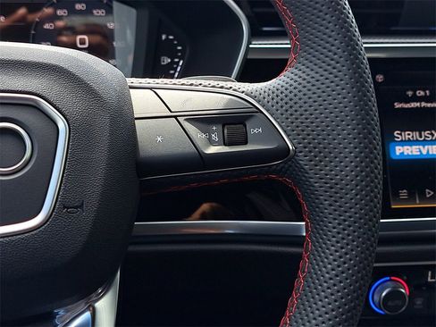 New 2025 Audi Q3 2.0T Premium Plus image 10