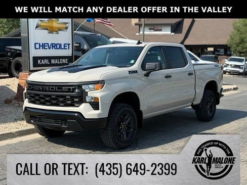 New 2026 Chevrolet Silverado 1500 Custom Trail Boss w/ Dark Appearance Package AWD/4WD image 1