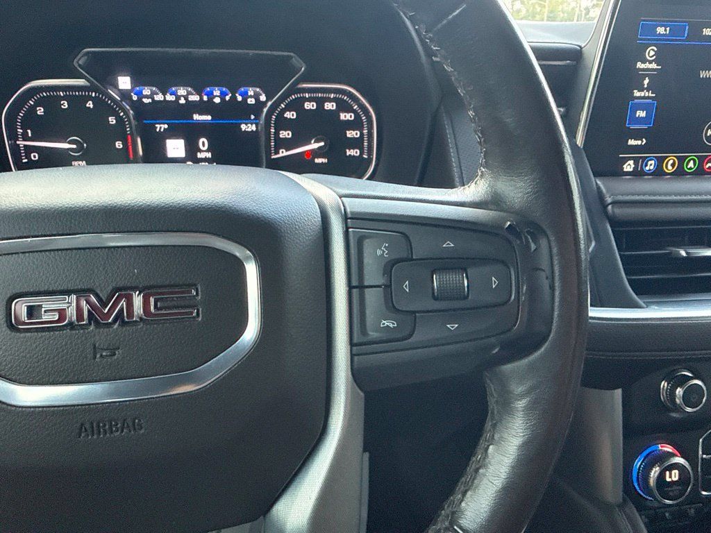 Used 2021 GMC Yukon XL SLT w/ SLT Premium Package RWD image 16