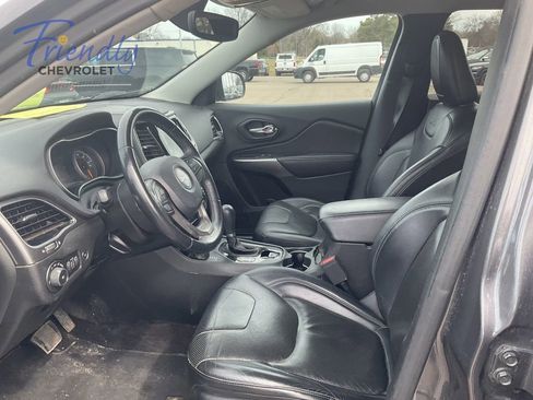 Used 2019 Jeep Cherokee Limited AWD/4WD image 33