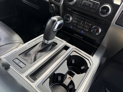 Used 2018 Ford F150 Platinum w/ Equipment Group 701A Luxury AWD/4WD image 19