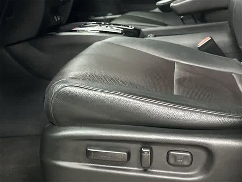 Certified 2022 Honda Pilot Black Edition image 27