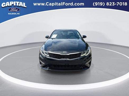 Used 2020 Kia Optima SE FWD image 3