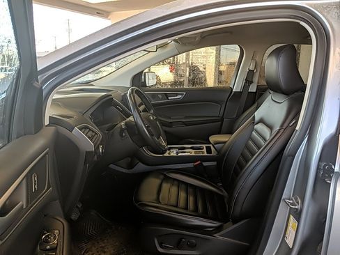 Used 2022 Ford Edge SEL image 13