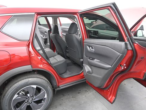 New 2026 Nissan Rogue SV image 20