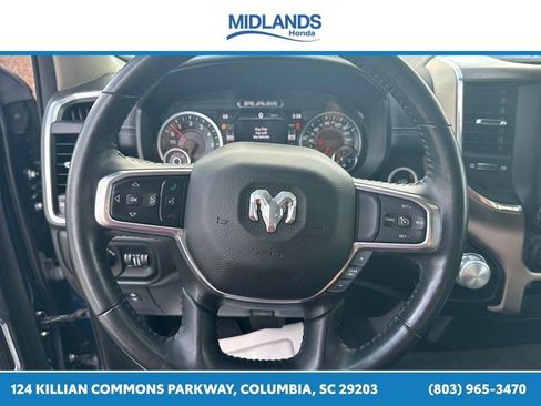 Used 2022 RAM 1500 Laramie AWD/4WD image 19