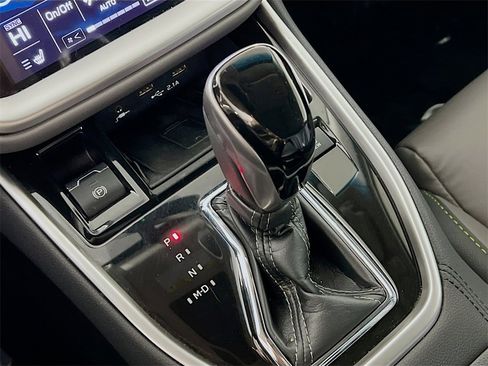 Certified 2022 Subaru Outback Onyx Edition XT w/ Popular Package #2 image 16