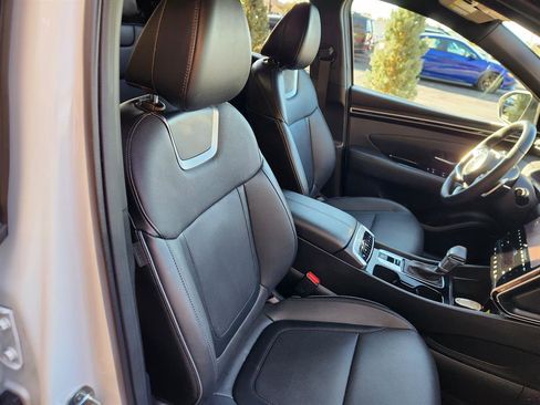 Certified 2024 Hyundai Santa Cruz Limited image 12